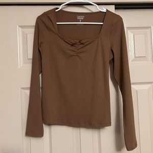 Amazon Women's Long Sleeve Top - Brown